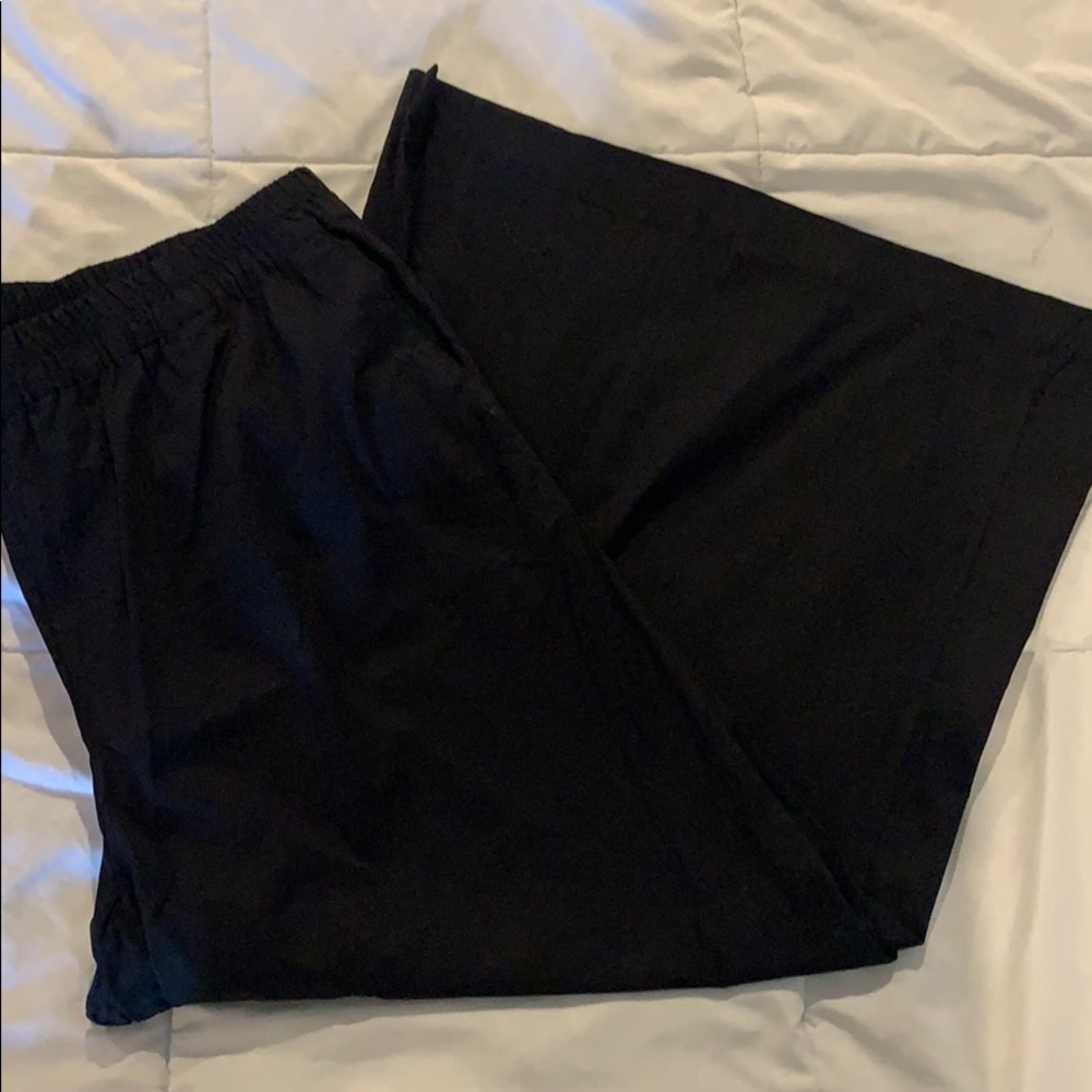 XL Who What Wear Wide leg capris